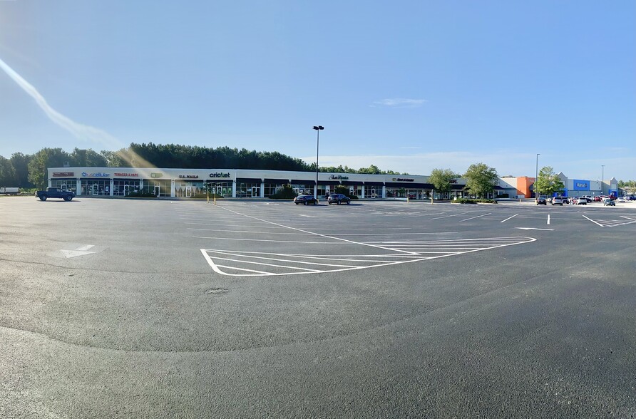 110 River Oaks Dr, Tarboro, NC for lease - Building Photo - Image 2 of 10