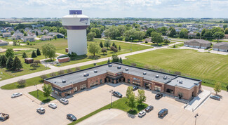 Plus de détails pour Greenhill Rd, Cedar Falls, IA - Vente au détail à louer