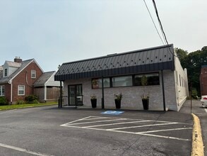 113 S 7th St, Akron, PA for lease Interior Photo- Image 2 of 14