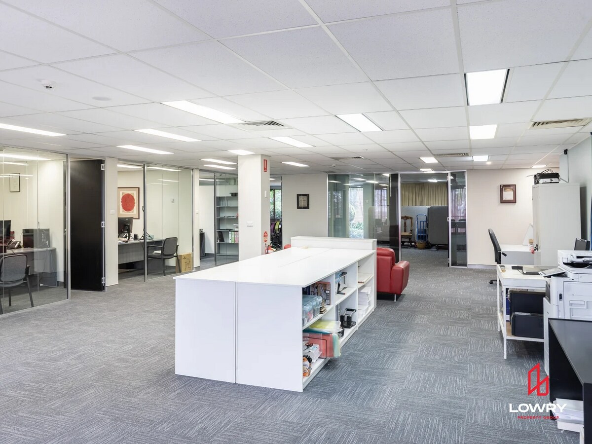 154-156 Military Rd, Neutral Bay, NSW 2089 - Unit 204 - - Interior Photo - Image 1 of 6