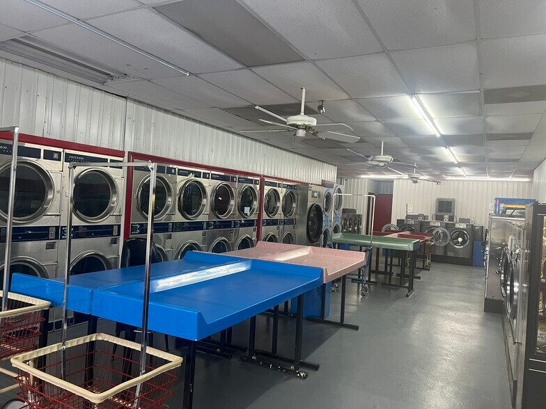 285 Head Dr, Cleveland, AL for sale - Interior Photo - Image 2 of 16