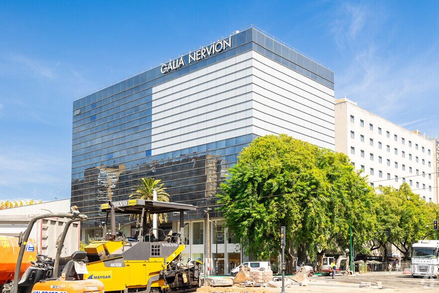 Avenida Eduardo Dato, 69, Séville, Sevilla à louer - Photo principale - Image 1 de 1
