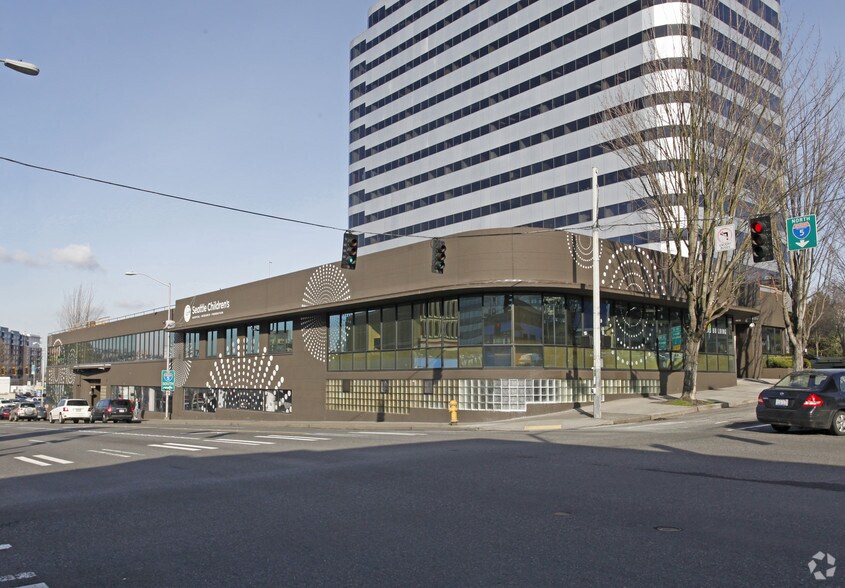 1100 Olive Way, Seattle, WA à louer - Photo du bâtiment - Image 2 de 3
