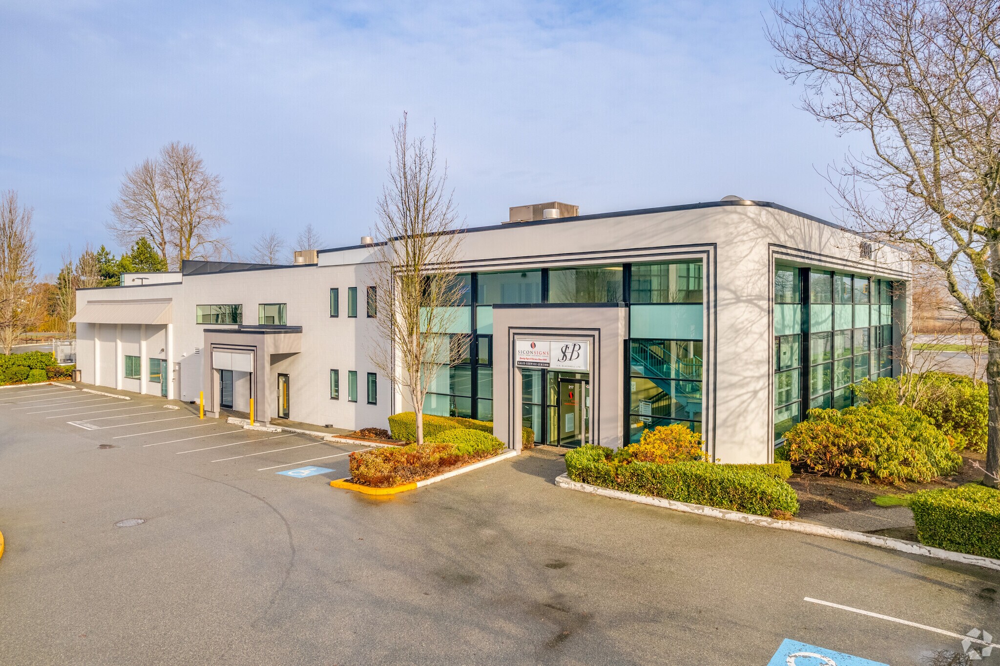 6165 Highway 17A, Delta, BC à vendre Photo du bâtiment- Image 1 de 1