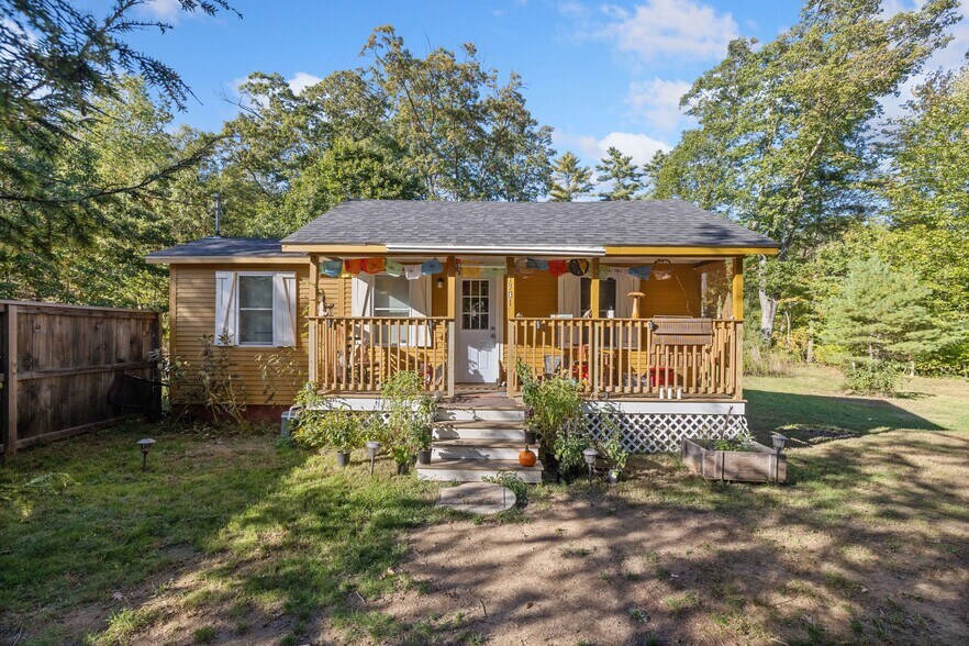 1301-1306 Alfred Rd, Arundel, ME à vendre - Photo du bâtiment - Image 2 de 22