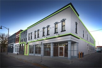 428-450 Cleveland Ave, Loveland, CO for lease Interior Photo- Image 1 of 13