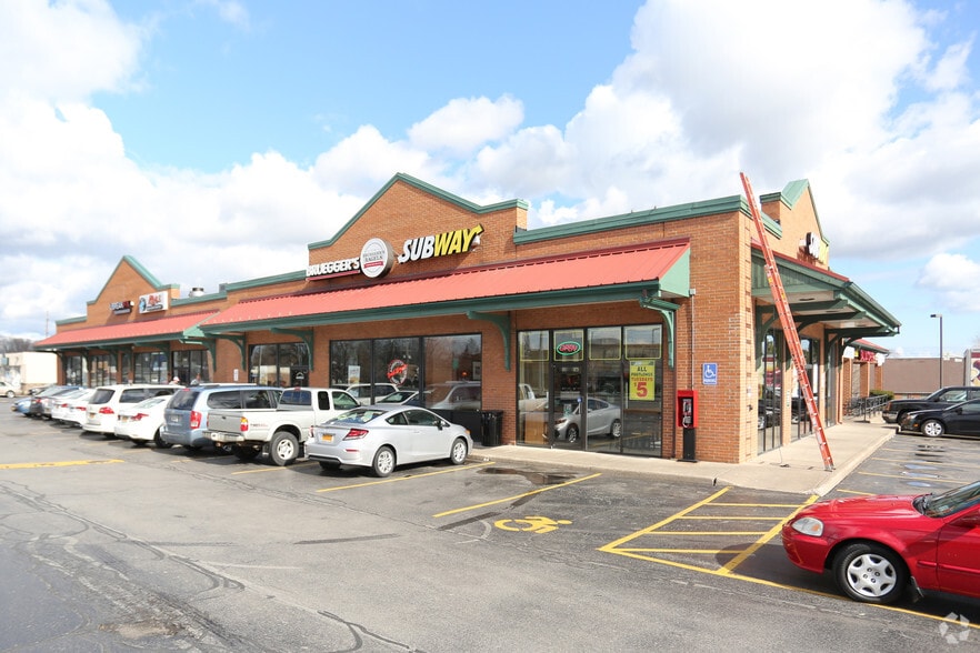 2496 W Ridge Rd, Greece, NY for lease - Building Photo - Image 3 of 5