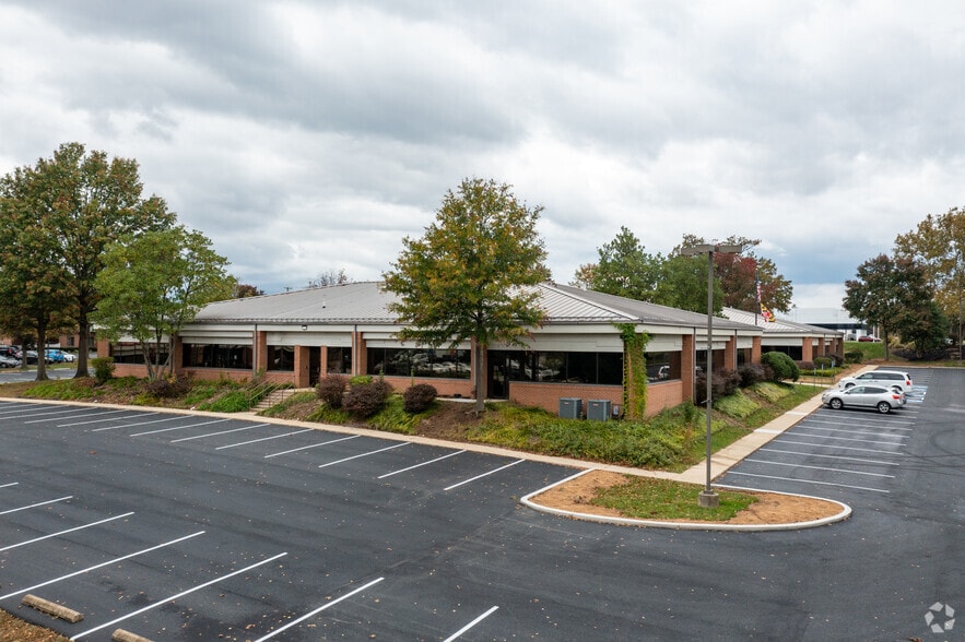 101 Chesapeake Blvd, Elkton, MD for sale - Building Photo - Image 2 of 7