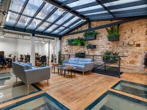 40 Rue De Paradis, Paris à louer Photo intérieure- Image 2 de 6