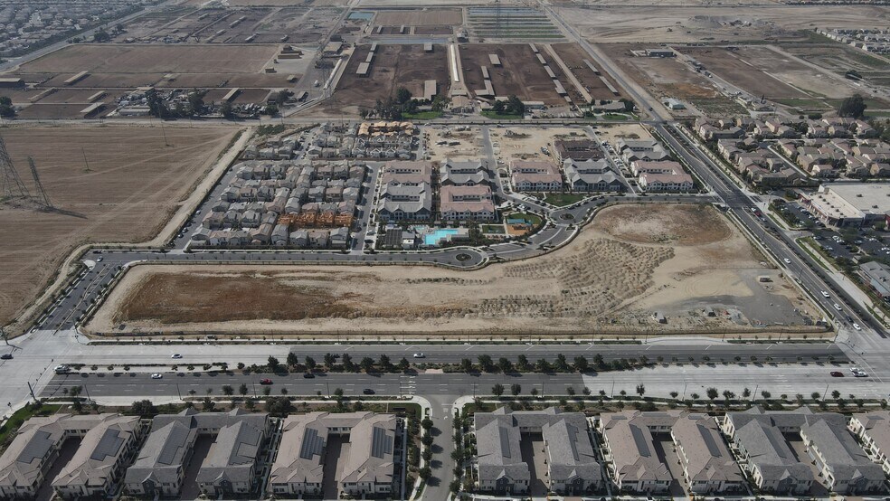 14009 Haven Ave, Ontario, CA à vendre - Photo du bâtiment - Image 2 de 5