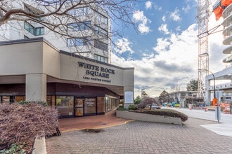 1480 Foster St, White Rock, BC for lease Interior Photo- Image 2 of 2