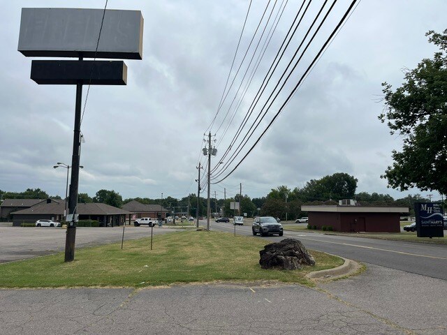 3209 Main Place, Russellville, AR à louer - Photo du bâtiment - Image 2 de 5