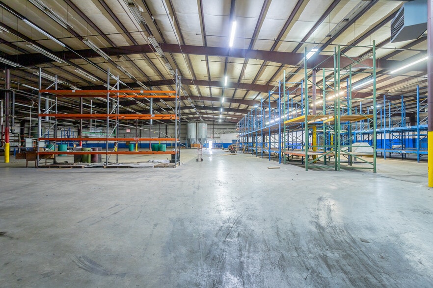 302 W Cherokee St, LaFayette, GA for lease - Building Photo - Image 2 of 10