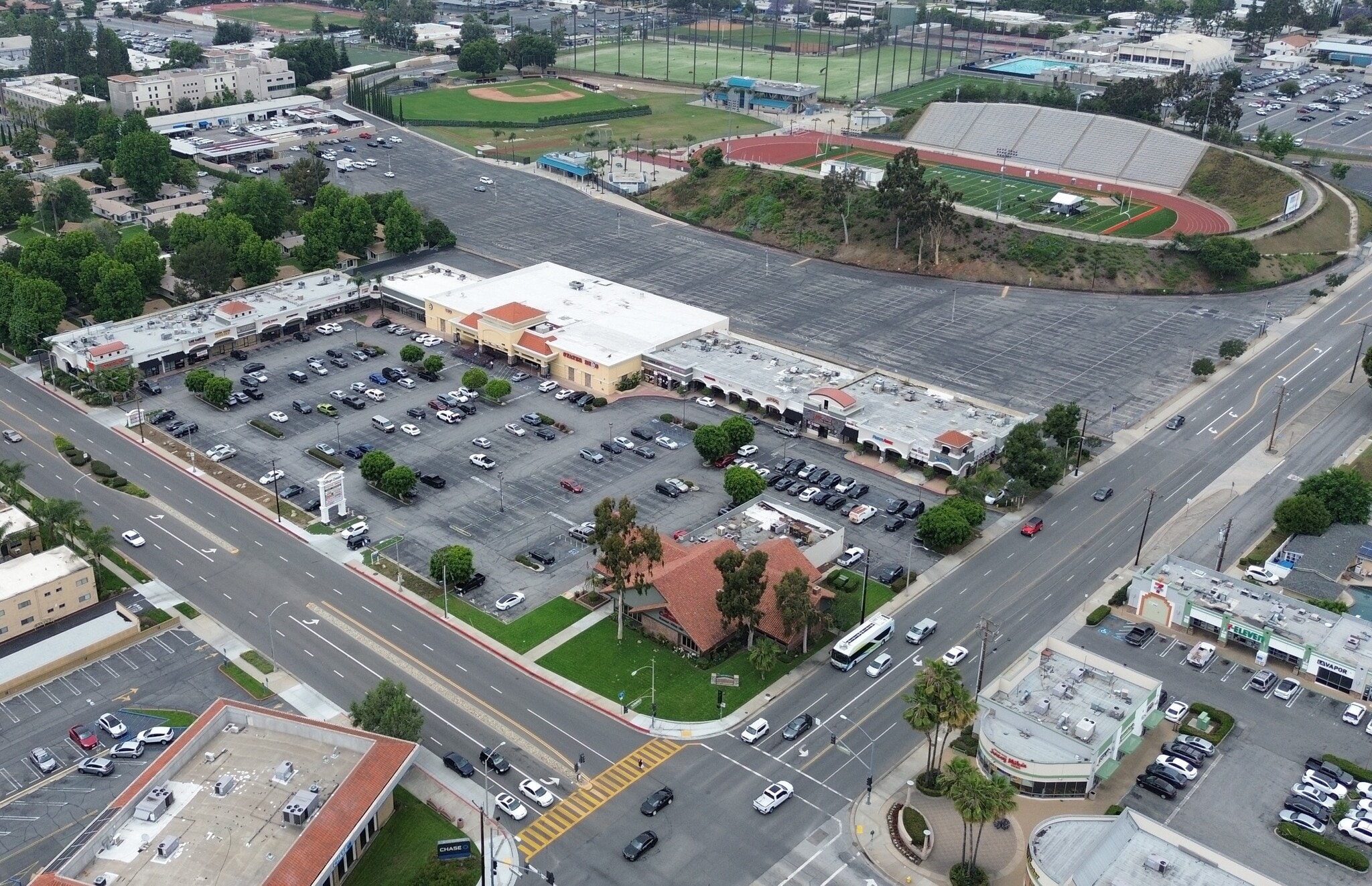 1123-1175 E Alosta Ave, Azusa, CA for lease Primary Photo- Image 1 of 8