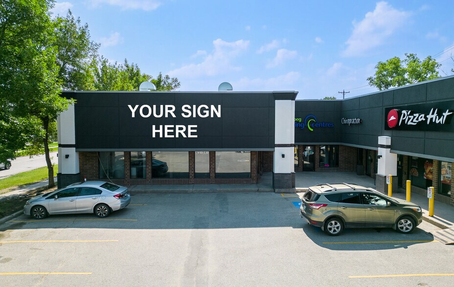 1341 Henderson Hwy, Winnipeg, MB à louer - Photo du bâtiment - Image 3 de 5