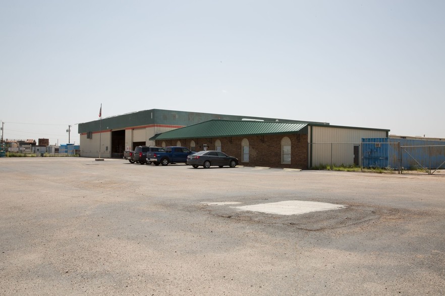 4915 W Industrial Ave, Midland, TX à vendre - Photo principale - Image 1 de 1