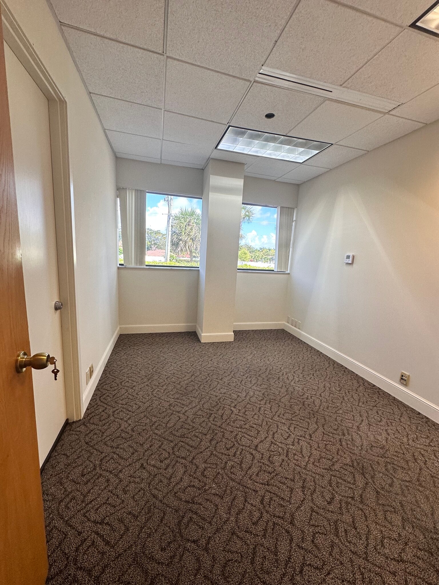 8000 N Federal Hwy, Boca Raton, FL for lease Interior Photo- Image 1 of 3