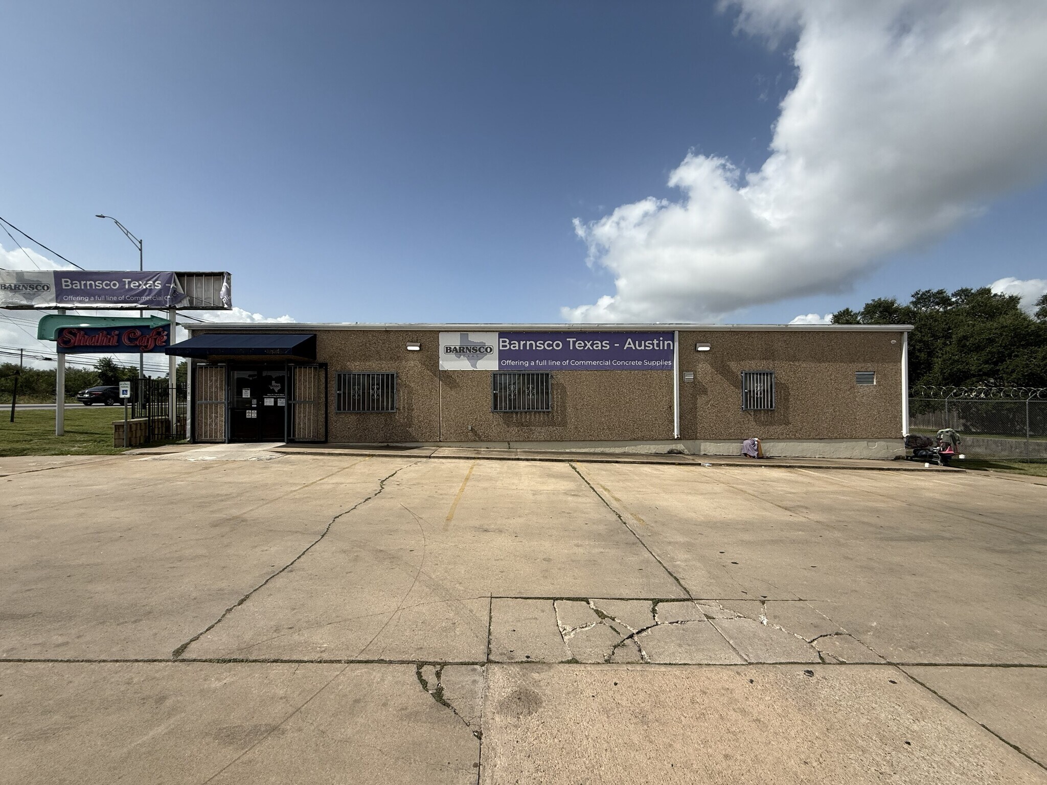 12410 N Lamar Blvd, Austin, TX à louer Photo du bâtiment- Image 1 de 10