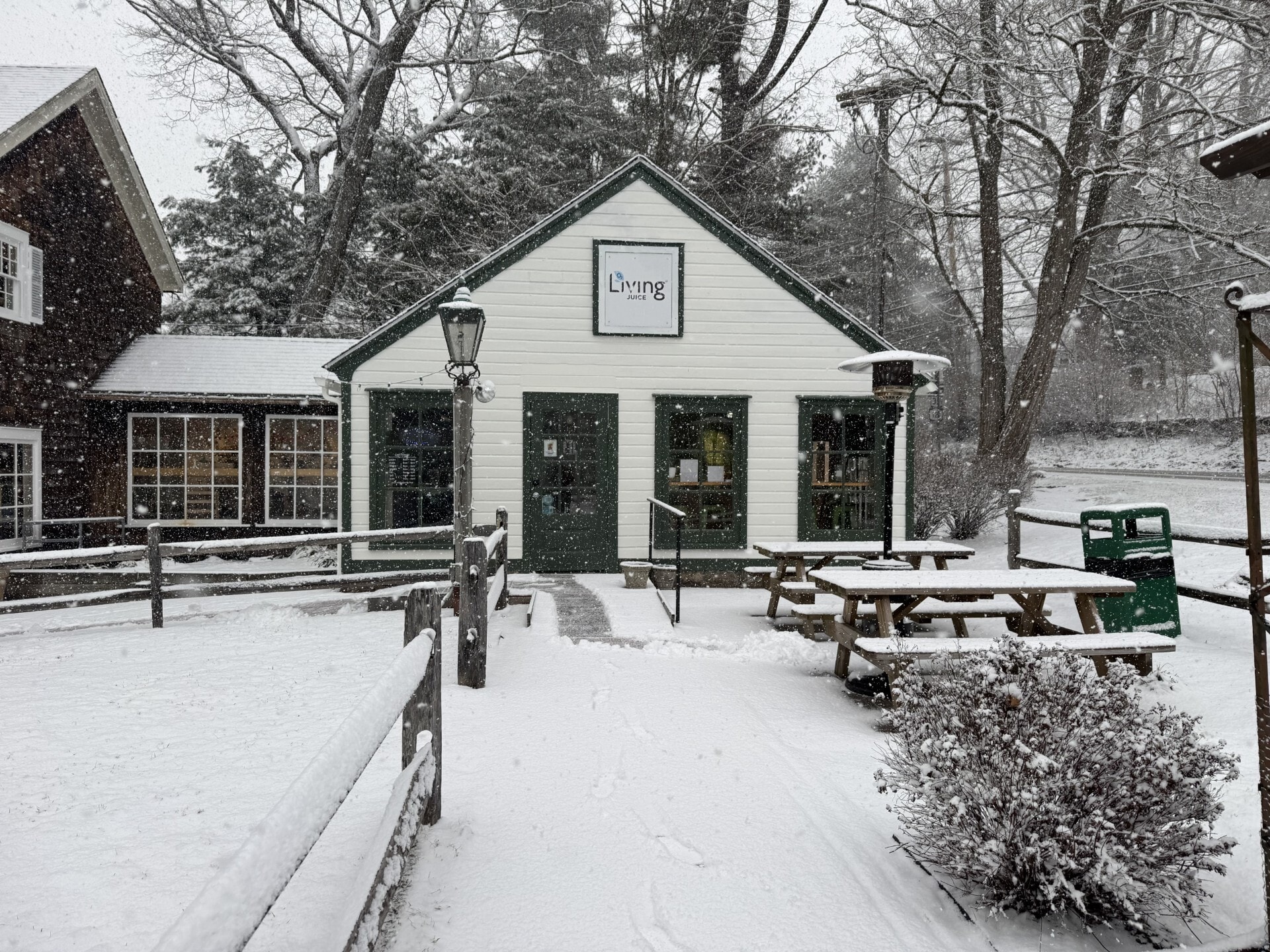 792 Route 35, Cross River, NY à louer Photo principale- Image 1 de 13