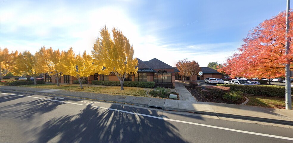 2801 Waterman Blvd, Fairfield, CA à vendre - Photo du bâtiment - Image 2 de 5