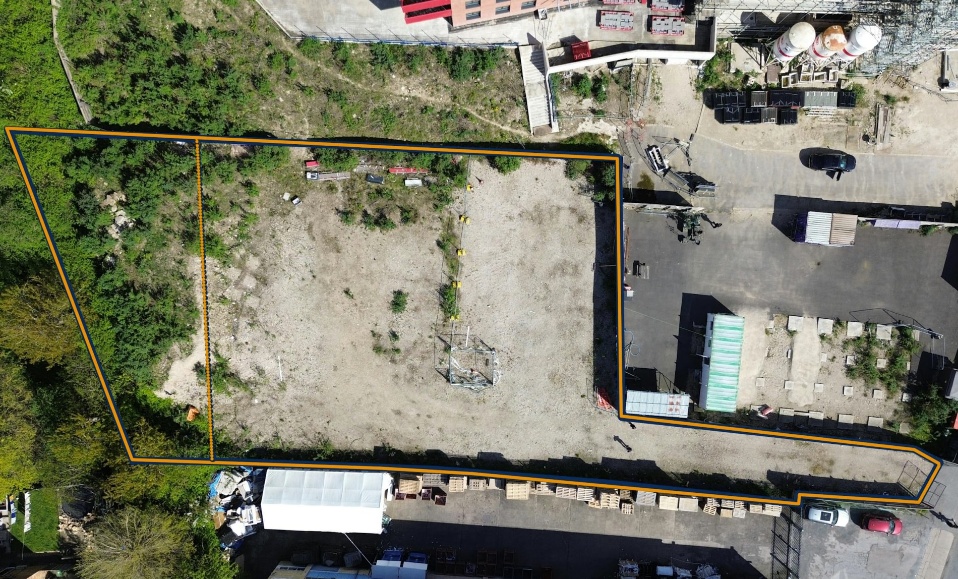 Delamare Rd, Cheshunt for lease Primary Photo- Image 1 of 6