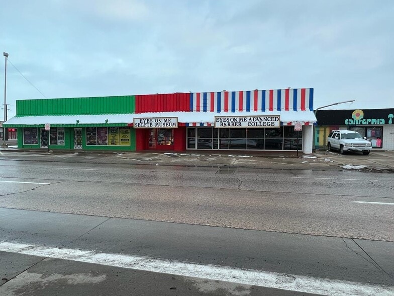 1607-1609 University Ave, Lubbock, TX for lease - Building Photo - Image 2 of 16