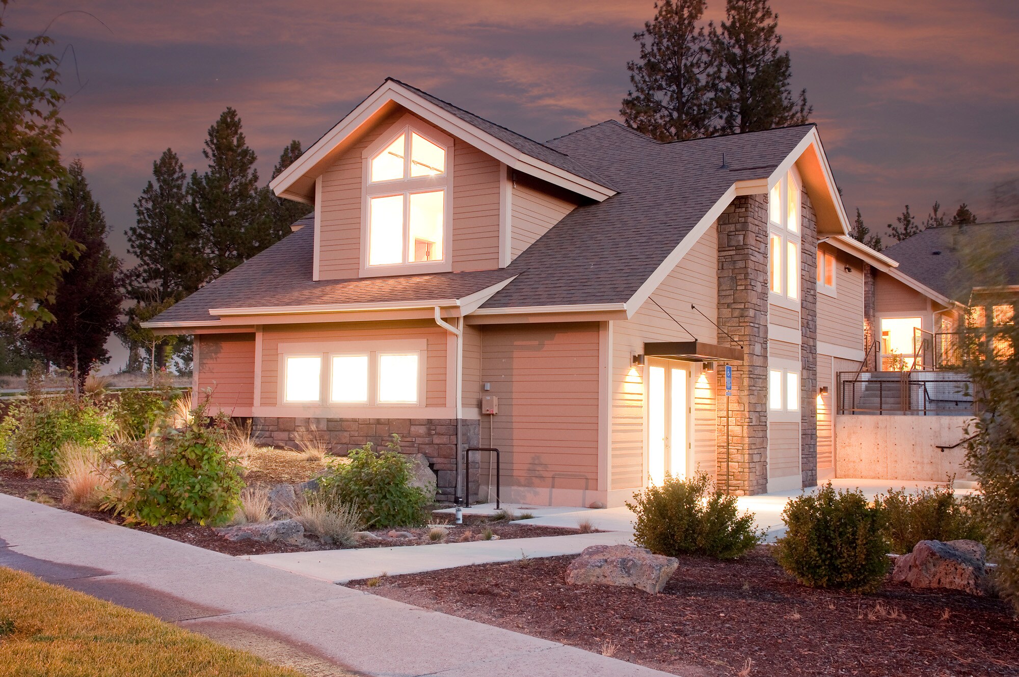 2789 NW Clearwater Dr, Bend, OR for sale Primary Photo- Image 1 of 7