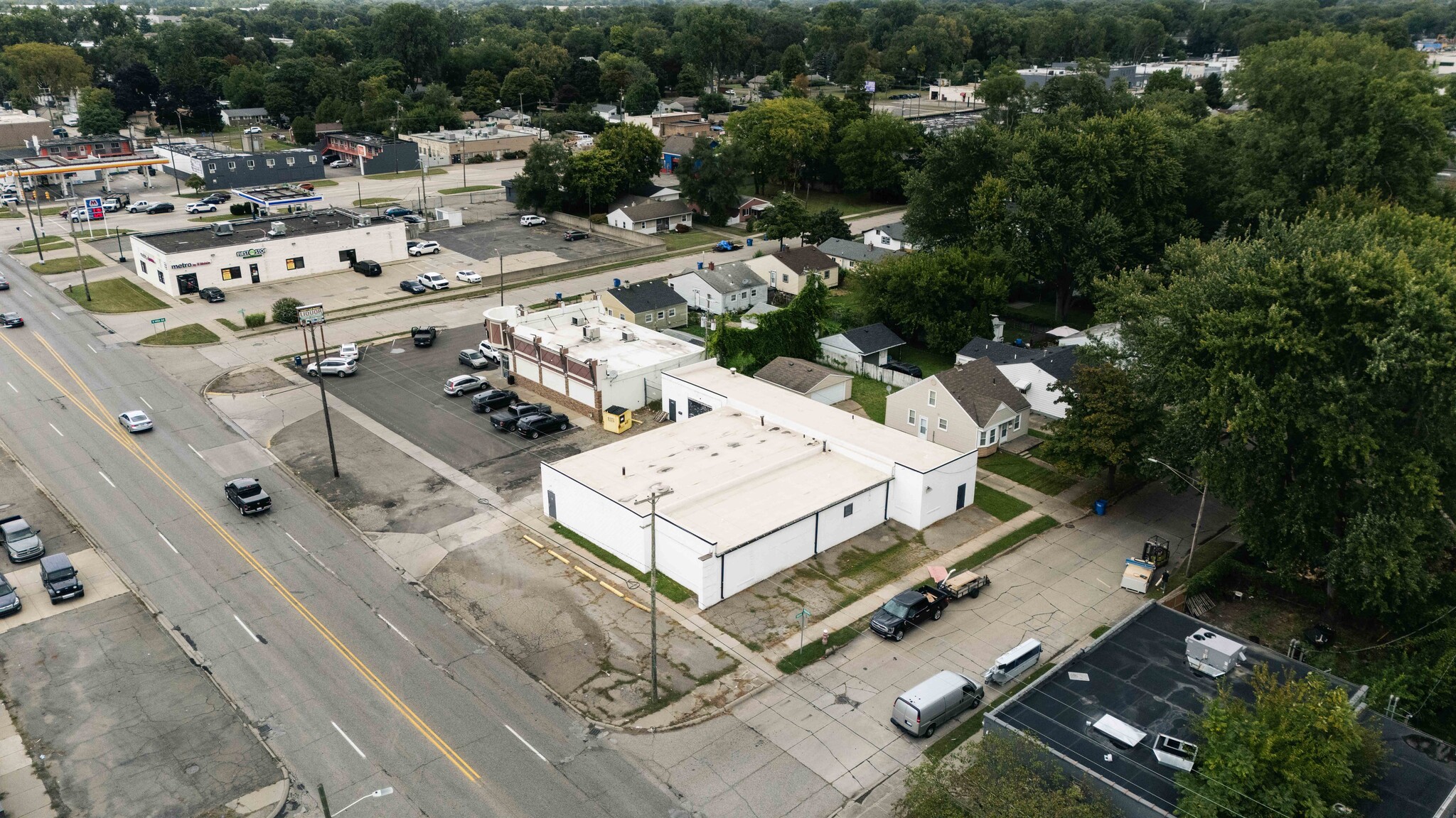 22804-22806 Dequindre Rd, Warren, MI à vendre Photo du bâtiment- Image 1 de 3