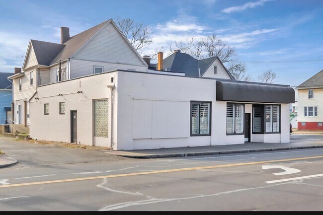 Plus de détails pour 824 12th St NW, Canton, OH - Commerce de détail à vendre