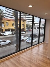 318-322 Wilshire Blvd, Santa Monica, CA for lease Interior Photo- Image 1 of 4