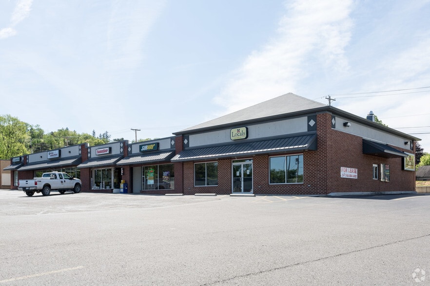 1300 Clark St, Cambridge, OH for lease - Building Photo - Image 2 of 8