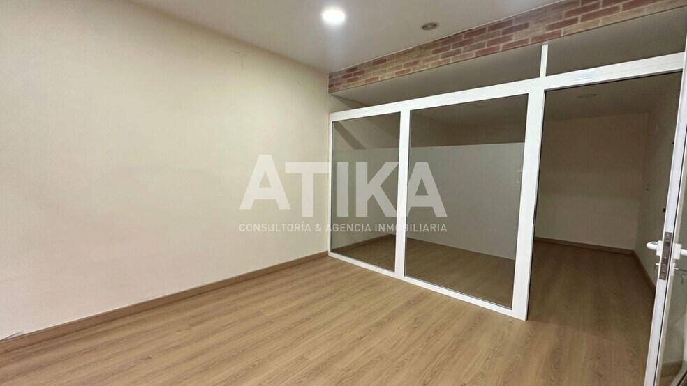 Office in Ontinyent, Valencia for lease - Interior Photo - Image 3 of 6