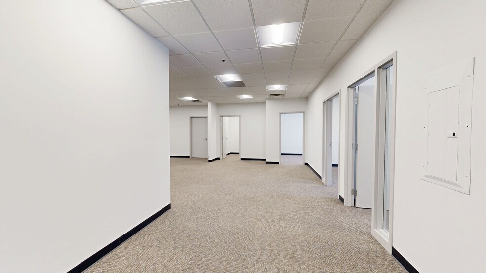 1284 Corporate Center Dr, Eagan, MN à louer - Numérisation 3D de Matterport - Image 2 de 11