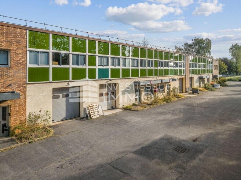 Flex in Les Ulis for lease - Building Photo - Image 3 of 3