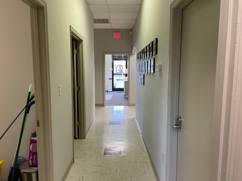 6872 McCutcheon Rd, Chattanooga, TN for sale - Building Photo - Image 2 of 21