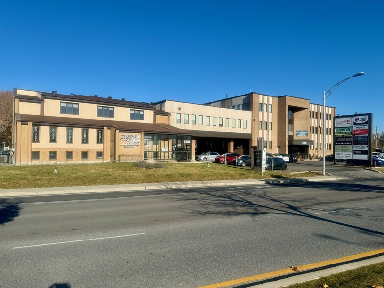 5100-5110 Boul Cousineau, Longueuil, QC à louer - Photo du bâtiment - Image 2 de 10