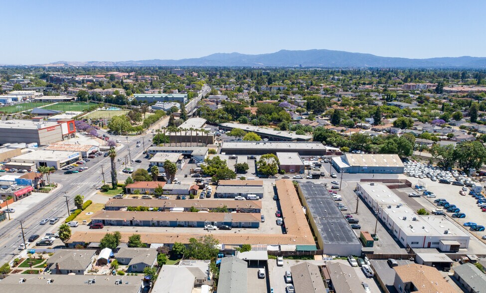 2024-2050 Lafayette St, Santa Clara, CA à vendre - Photo du bâtiment - Image 2 de 8
