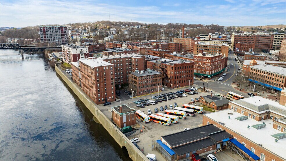 2-8 Washington St, Haverhill, MA à vendre - Photo du bâtiment - Image 1 de 7