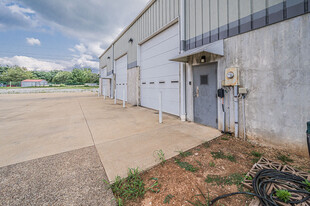 310 Cypress Wood Ln, Bowling Green KY - Warehouse