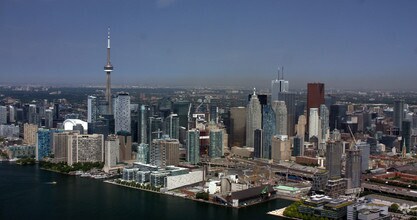 110 Yonge St, Toronto, ON - Aérien  Vue de la carte