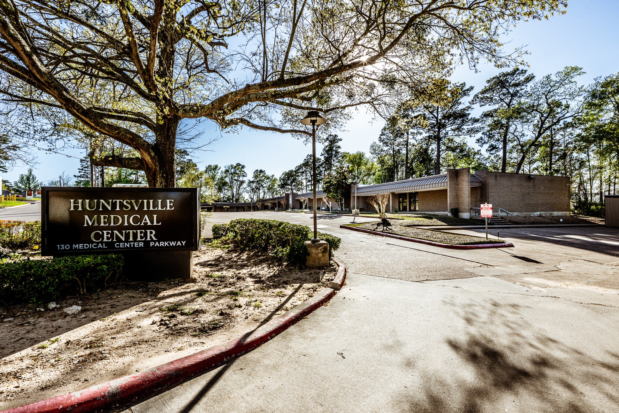 130 Medical Center Pky, Huntsville, TX for sale Primary Photo- Image 1 of 69