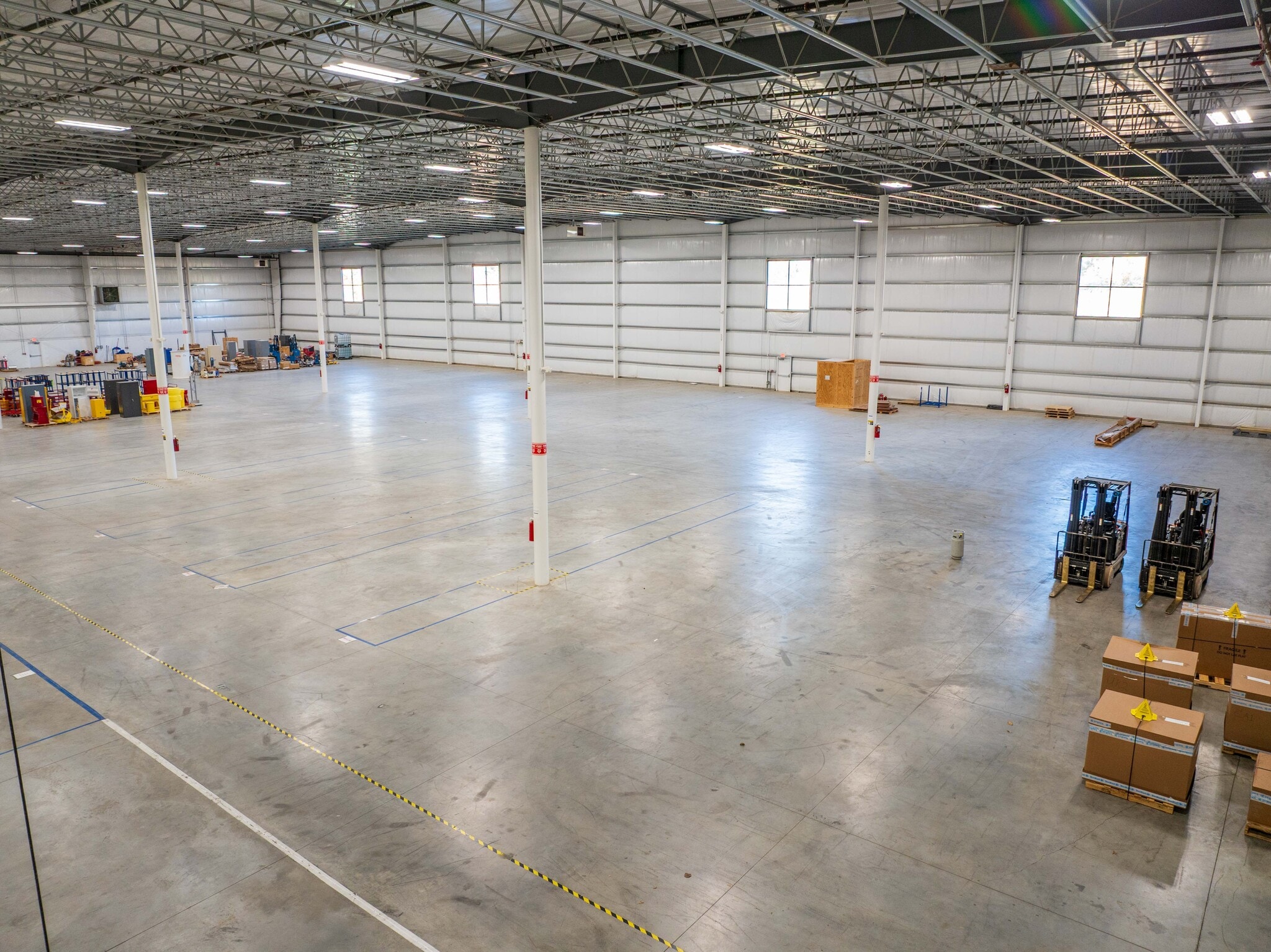 212 Quality Dr, Mocksville, NC for sale Interior Photo- Image 1 of 9