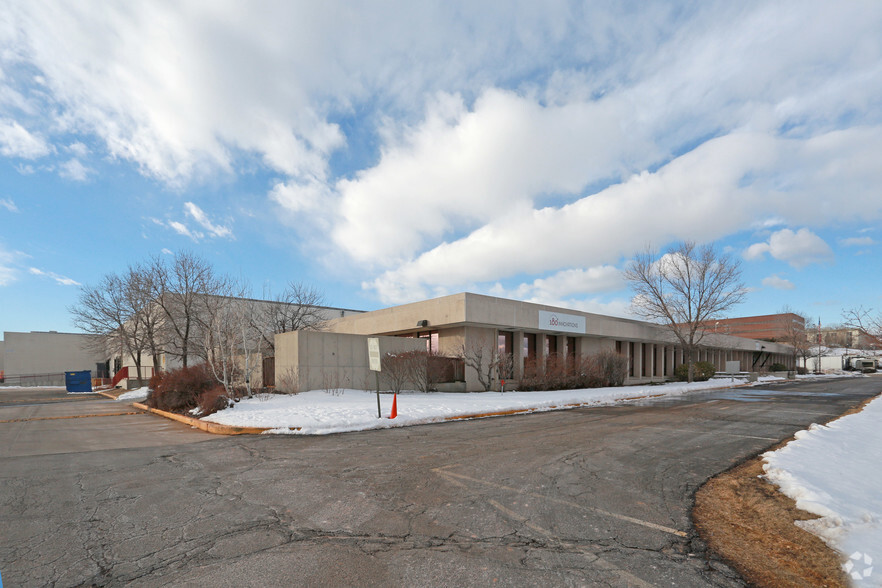 11100 W 8th Ave, Lakewood, CO for lease - Building Photo - Image 1 of 12