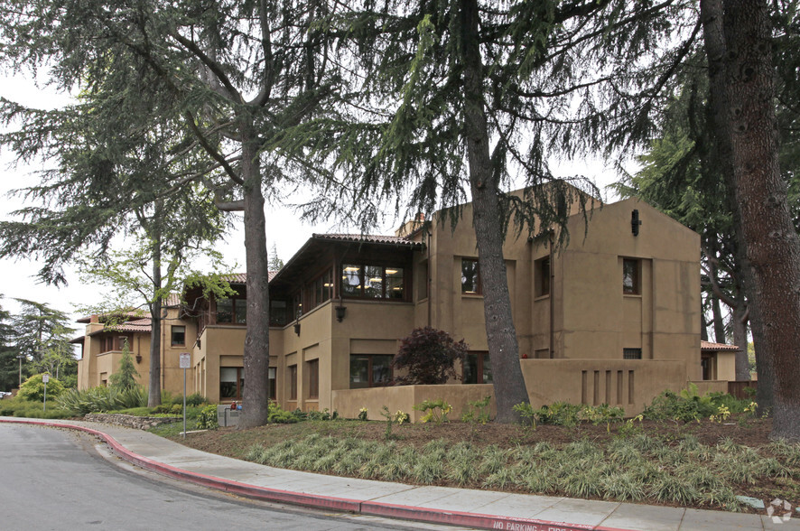 64 Willow Pl, Menlo Park, CA for lease - Building Photo - Image 1 of 4