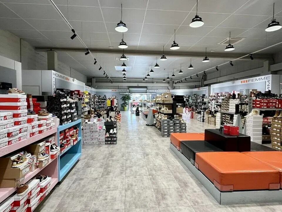 Commerce de détail dans Sorgues à louer Photo intérieure- Image 1 de 5