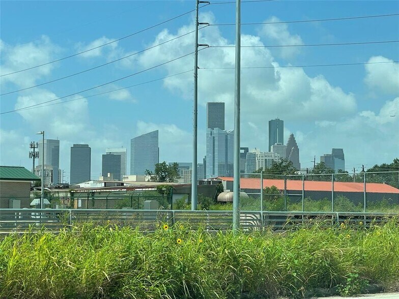 2023 Semmes St, Houston, TX à vendre - Aérien - Image 2 de 7