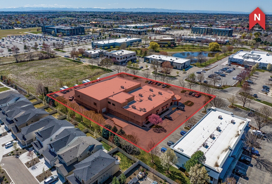 1786 S Topaz Ave, Meridian, ID for sale - Building Photo - Image 2 of 7