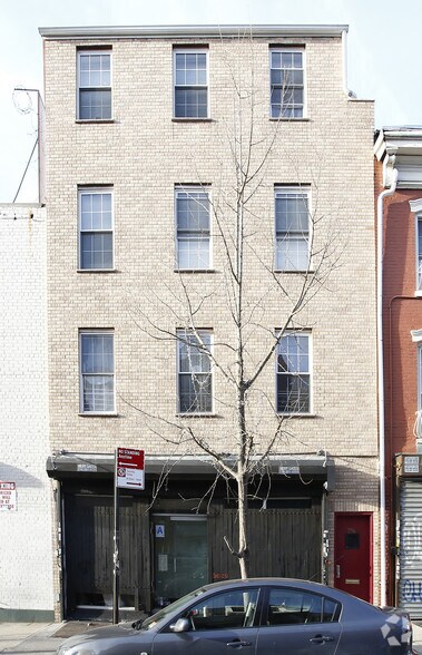296 Grand St, Brooklyn, NY à louer - Photo du bâtiment - Image 3 de 61