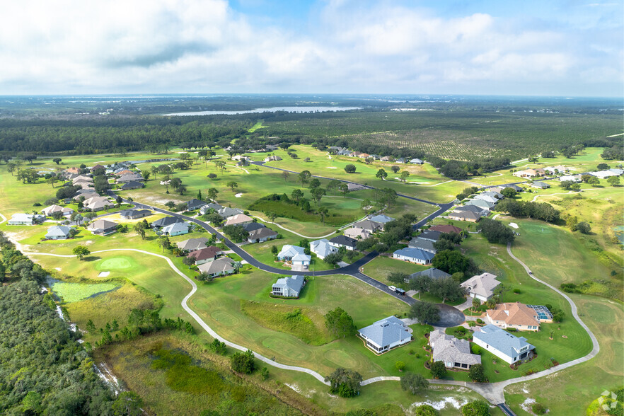 172 Lots in Florida 55+ Golf Community portfolio of 2 properties for sale on LoopNet.ca - Aerial - Image 3 of 49