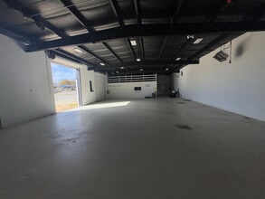 6424 Church St, Douglasville, GA à vendre Photo intérieure- Image 2 de 5